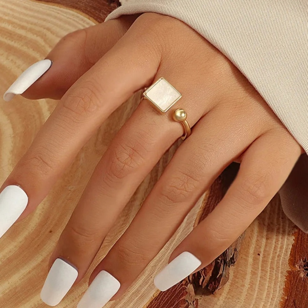 Zinc Alloy Gold Plated Casual Simple Style Inlay Square Acrylic Open Rings